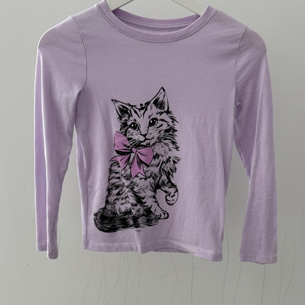 Girls' Lavender Long-Sleeve Tee with Kitten Graphic